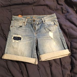 Kut from the Kloth Catherine Boyfriend Denim Short